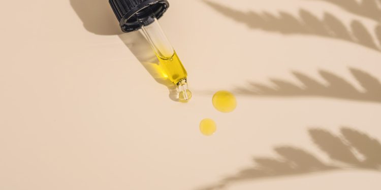 How to Use Retinol in Summer